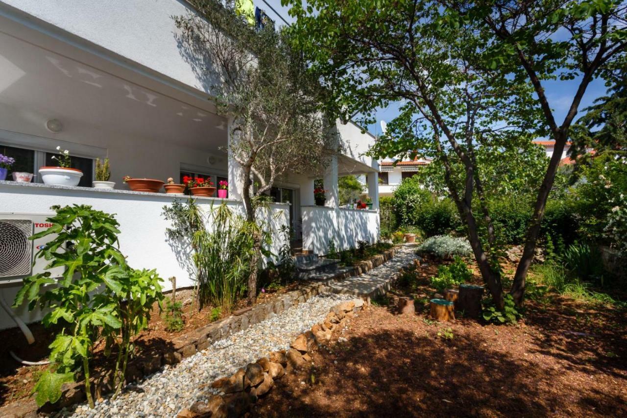Sonja Apartment Krk Town Exterior photo